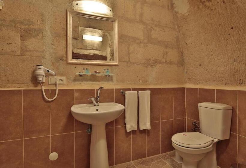 패밀리 룸, Turkish Cave House