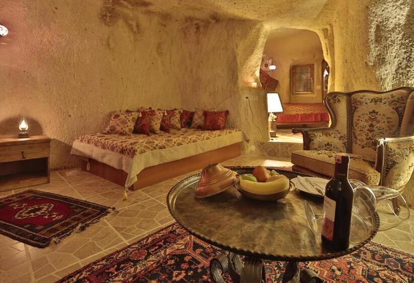 패밀리 룸, Turkish Cave House