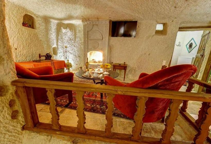 스위트, Turkish Cave House