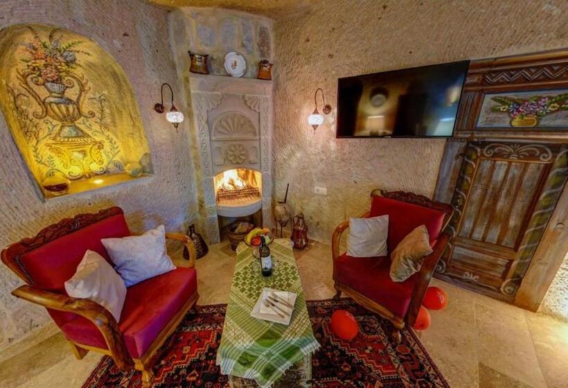 이그제큐티브 스위트, Turkish Cave House