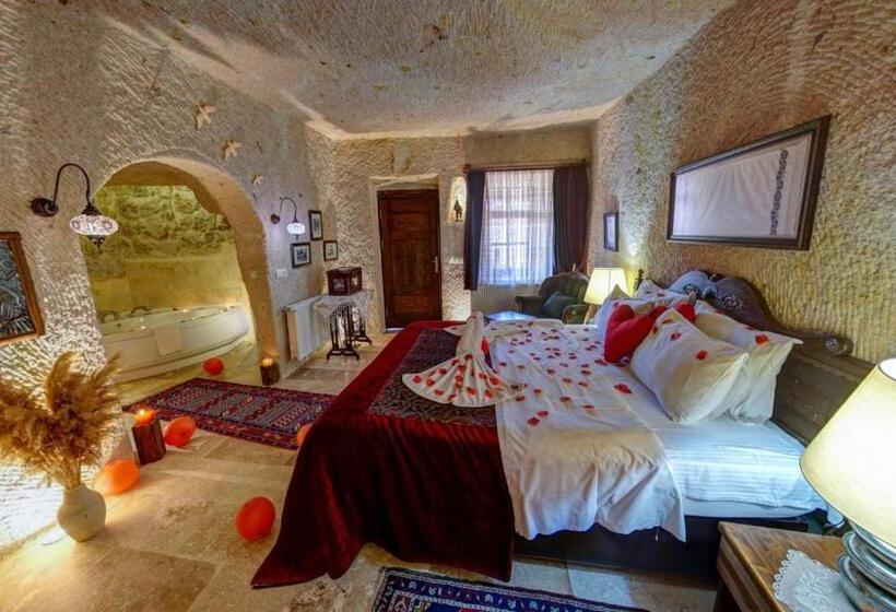 Президентский Люкс, Turkish Cave House