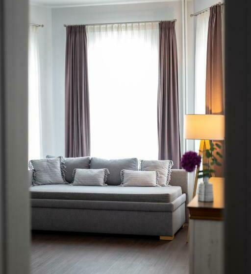 سوییت خانوادگی, Maritas Logierhaus