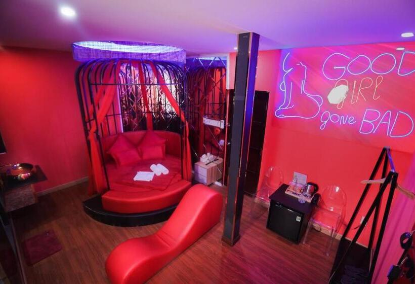 اتاق لوکس, Dubai Luxury Hotel & Massage