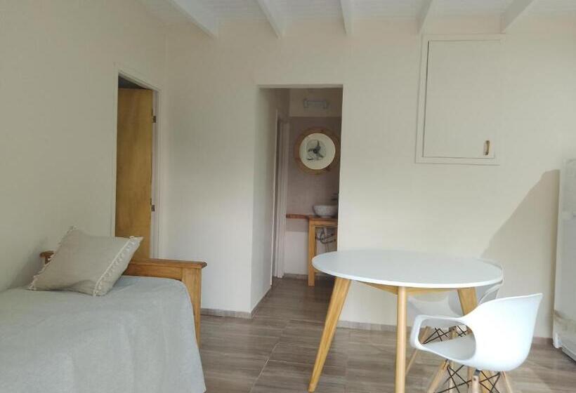 דירת חדר נוף לבריכה, Entre Las Sierras Cabañas Tiny House