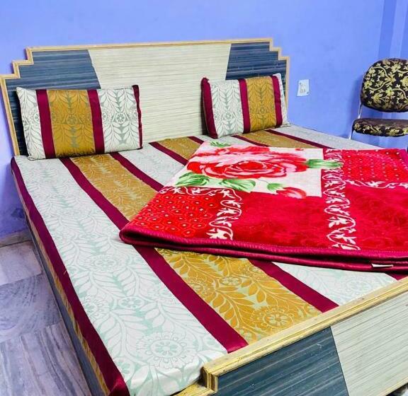 غرفة ديلوكس, Raj Near Railway Station , Haridwar