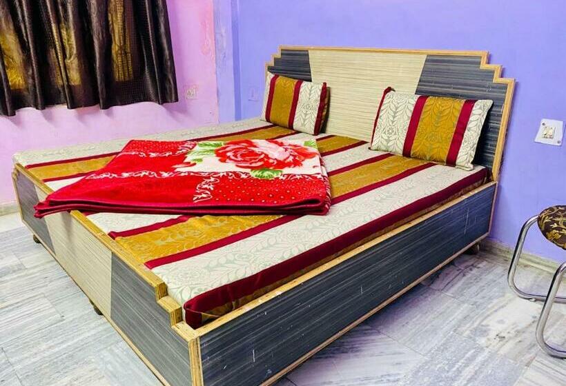 غرفة ديلوكس, Raj Near Railway Station , Haridwar