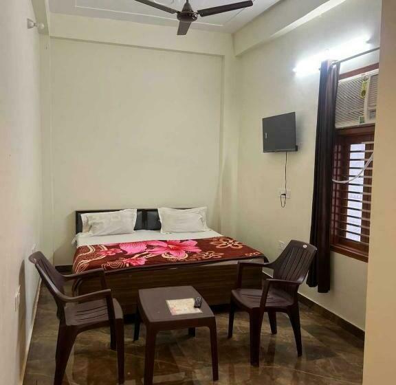 트리플 클래식 룸, Oyo 80981 Agm Residency