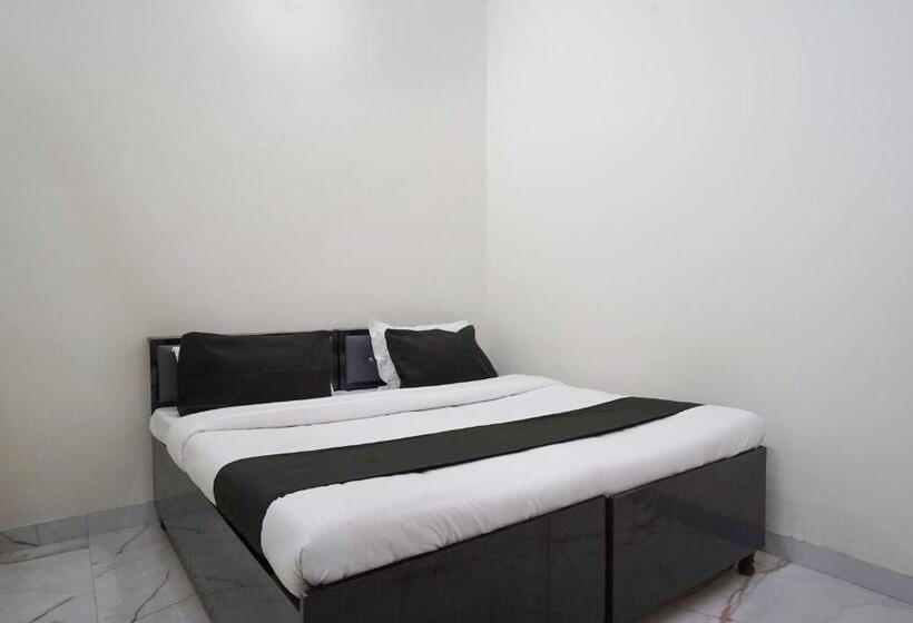 三人经典房间, Oyo 80981 Agm Residency