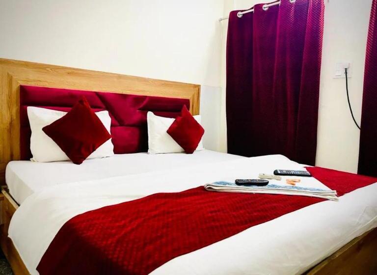 غرفة ديلوكس, Raj Near Railway Station , Haridwar