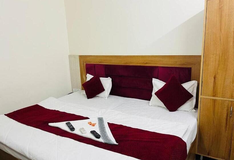 غرفة ديلوكس, Raj Near Railway Station , Haridwar