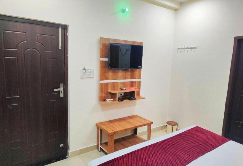 غرفة ديلوكس, Raj Near Railway Station , Haridwar