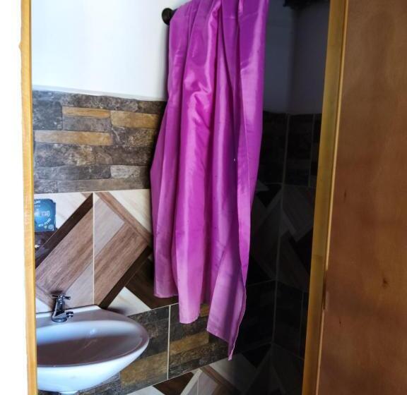 اتاق استاندارد, Balcón Del Lago   Artesanos Y Turistas