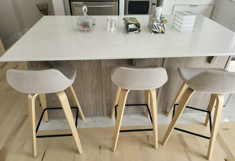 デラックスルーム, Peaceful Place By Comforter Services