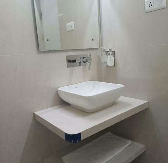 Номер Deluxe, Regenta Inn Digha By Royal Orchid Hotels Ltd