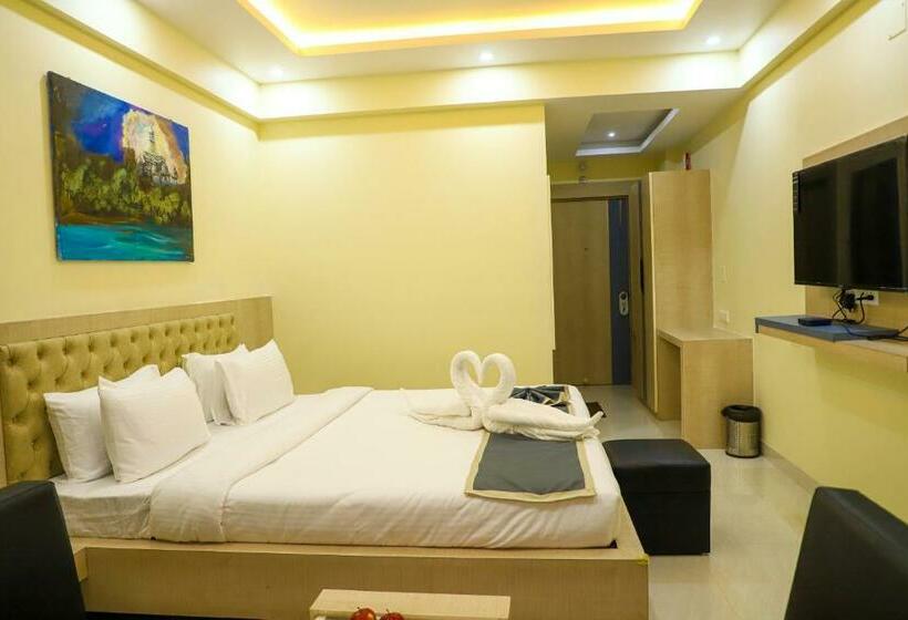 Номер Deluxe с Балконом, Regenta Inn Digha By Royal Orchid Hotels Ltd