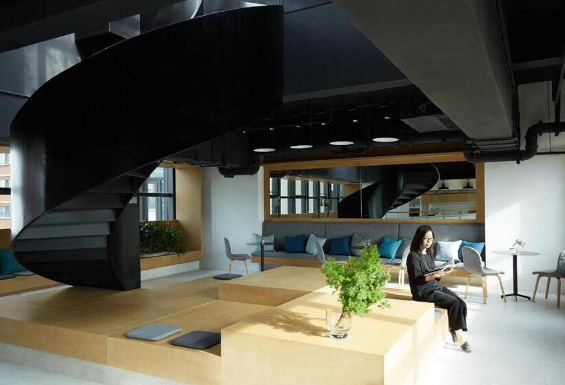 デラックススタジオ, Base Pusan Serviced Apartment Shanghai New International Expo Centre