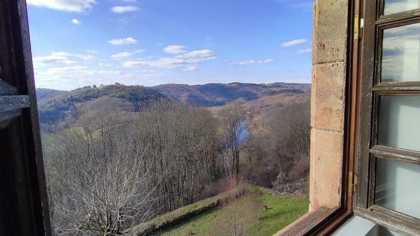 Номер Deluxe, Château De Chauvac   Chambres Et Table D Hôtes Avec Vue Sur La Rivière