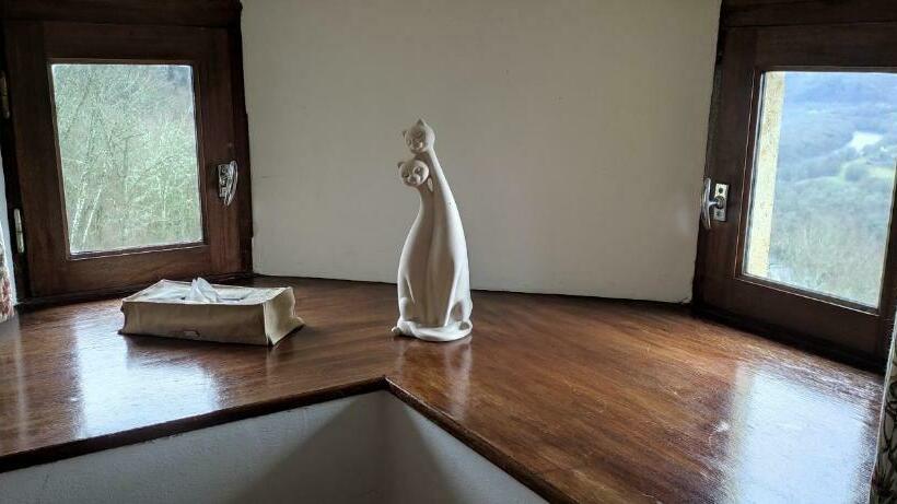 デラックスルーム, Château De Chauvac   Chambres Et Table D Hôtes Avec Vue Sur La Rivière