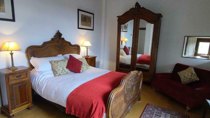 Номер Deluxe, Château De Chauvac   Chambres Et Table D Hôtes Avec Vue Sur La Rivière