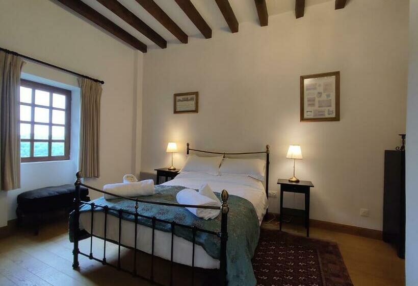 Номер Superior, Château De Chauvac   Chambres Et Table D Hôtes Avec Vue Sur La Rivière