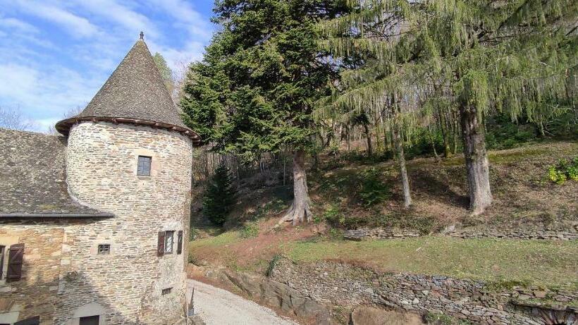 スーペリアールーム, Château De Chauvac   Chambres Et Table D Hôtes Avec Vue Sur La Rivière