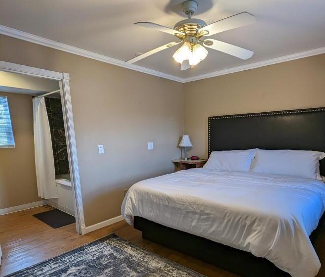 جناح سرير كينج, Bridge Of The Gods Motel, Cabins & Rv Park