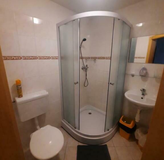 스탠다드 트리플 룸, Restaurace A Penzion Na Stráni