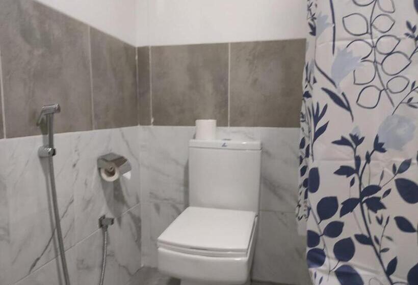 غرفة قياسية, Royal Rose