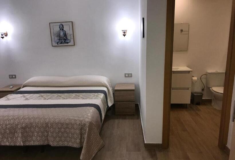 חדר דלוקס עם נוף להרים, Casa Raíces Del Montgo