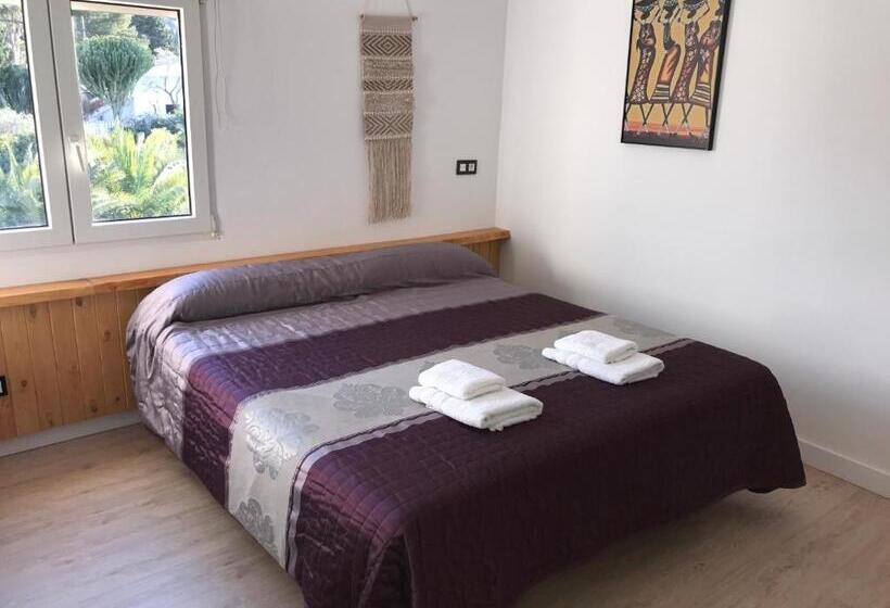 اتاق راحتی سه تخته, Casa Raíces Del Montgo