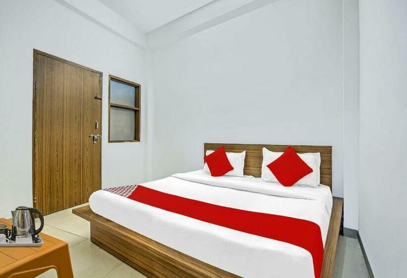 Трехместный Номер Классика, Flagship Dimond Hotel 2