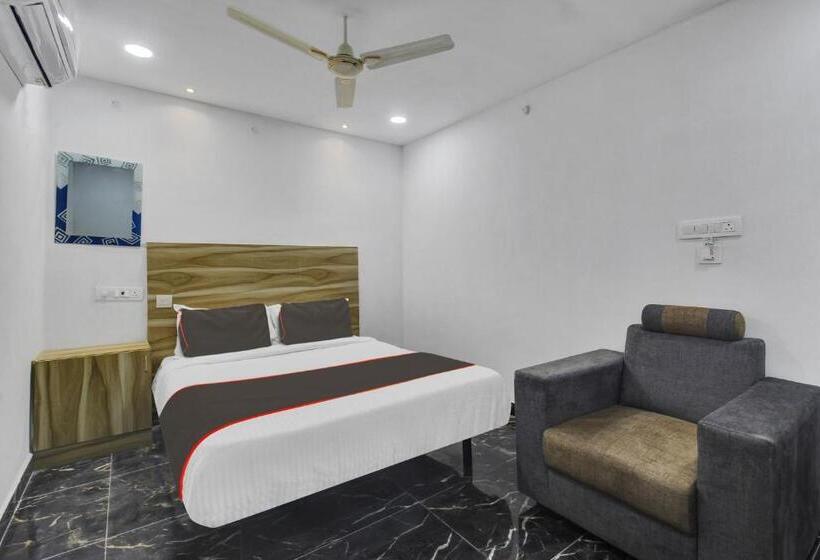 三人经典房间, Collection O Living Tree