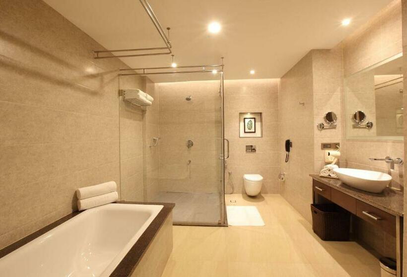 小型套房, Distrikt 9