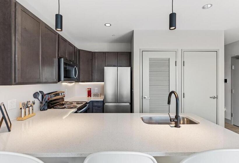 Апартаменты Superior 1 Спальня, 175 Lex   Walkable Downtown Lexington & Rupp Arena   Full Condos