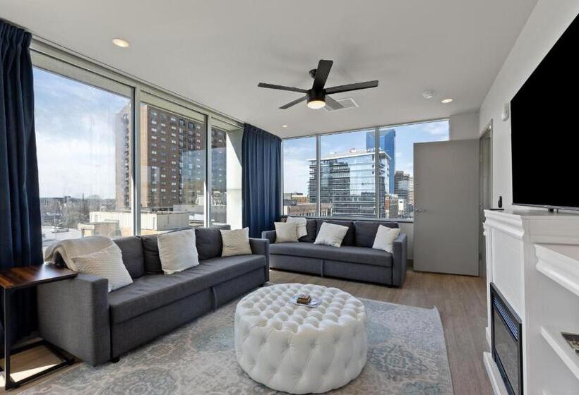 Апартаменты Пентхаус 1 Спальня, 175 Lex   Walkable Downtown Lexington & Rupp Arena   Full Condos