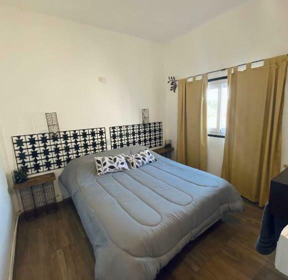 חדר סטנדרט, Carod Espacio Serrano