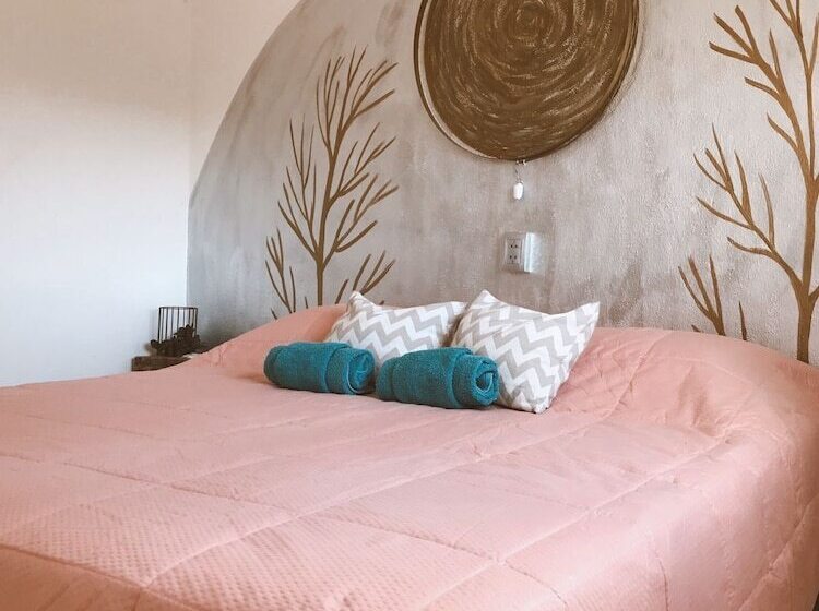 חדר סטנדרט לארבעה, Carod Espacio Serrano