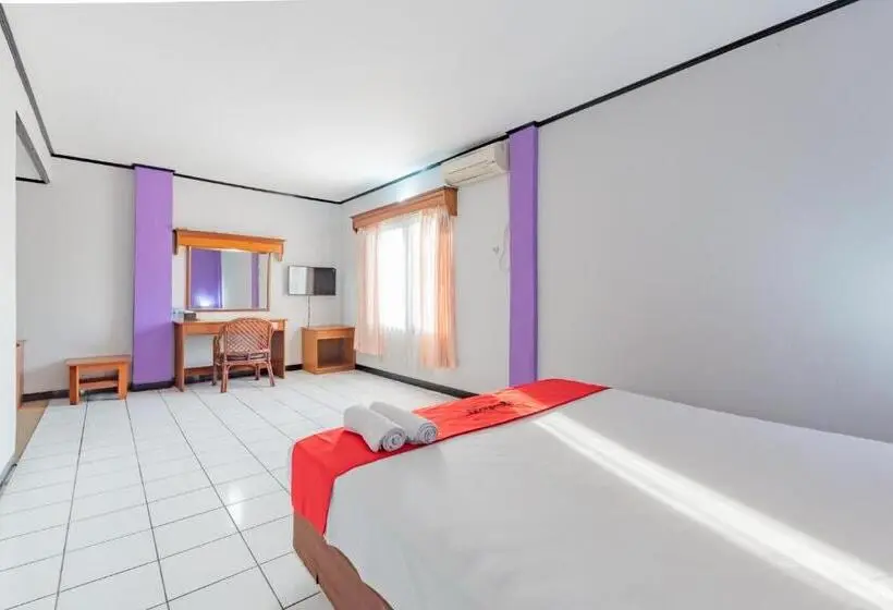 デラックスルーム, Reddoorz Near Plaza Balikpapan
