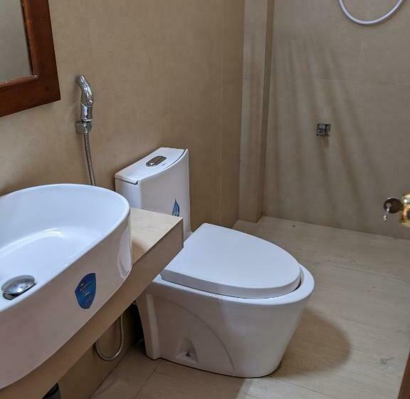 经济房, Sky View Villas