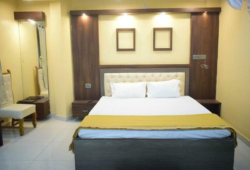 Номер Deluxe, Tris Planet Kalyani By Easygorooms!!