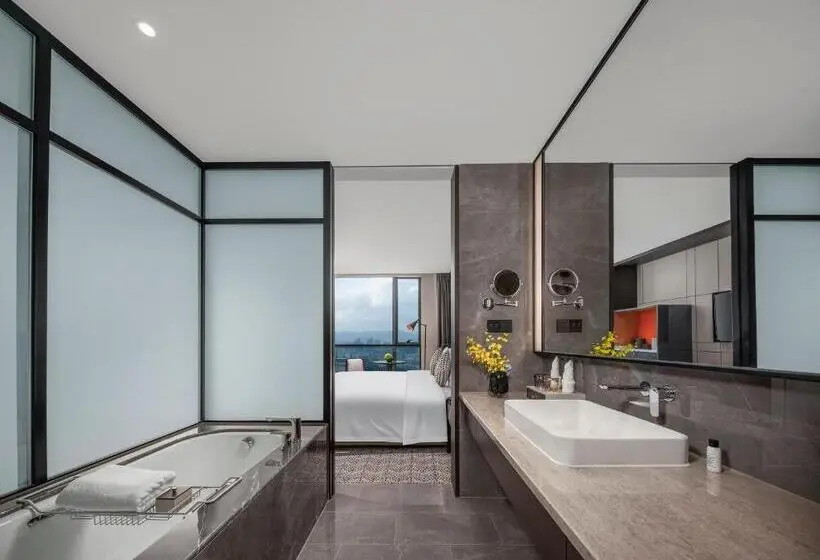 اتاق سوپریور با تخت بزرگ, Grand New Century Hotel Wenzhou