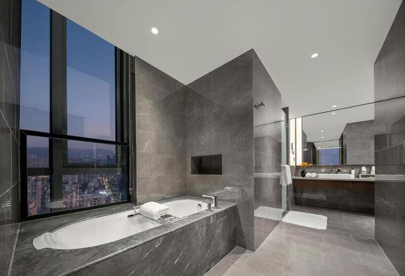 이그제큐티브 스위트, Grand New Century Hotel Wenzhou