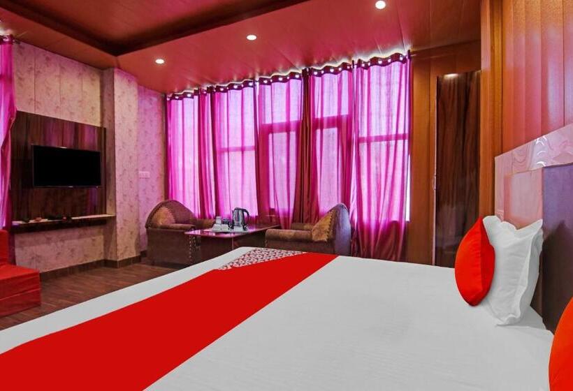 トリプルクラシックルーム, Flagship Hotel Pine View Villa