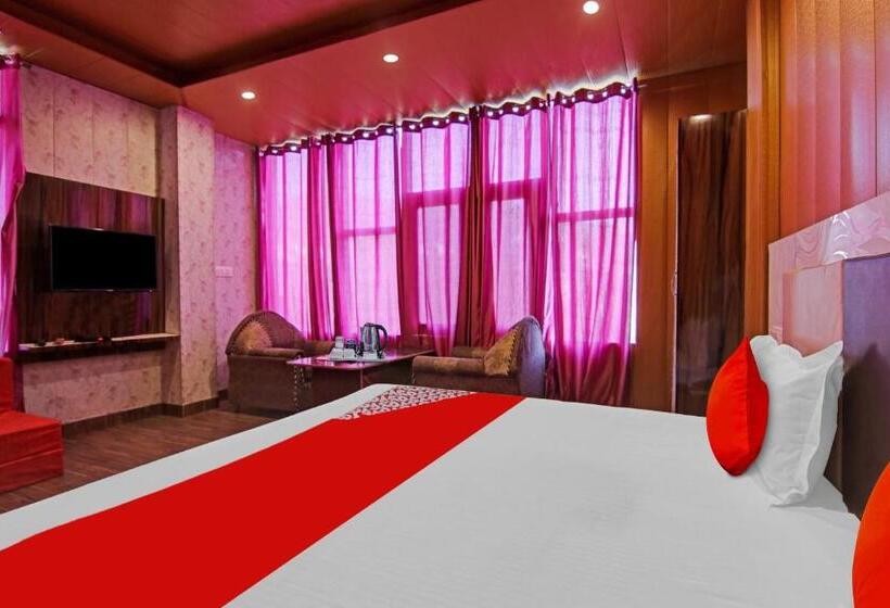 트리플 클래식 룸, Flagship Hotel Pine View Villa