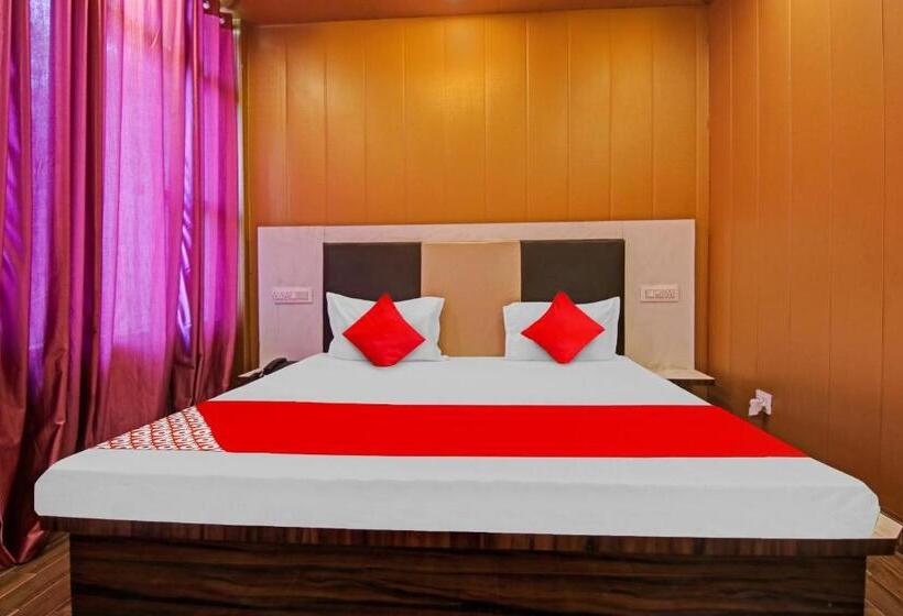 トリプルクラシックルーム, Flagship Hotel Pine View Villa