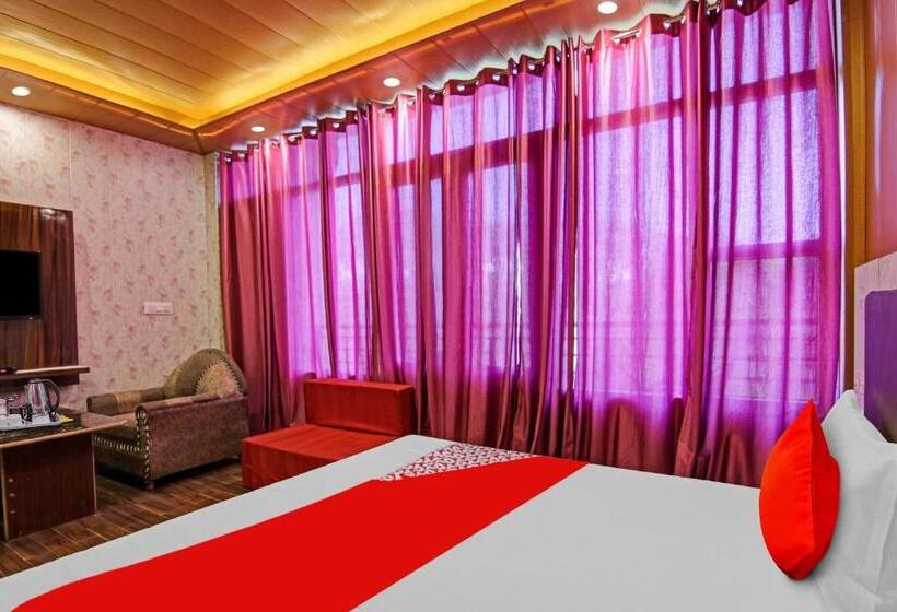 トリプルクラシックルーム, Flagship Hotel Pine View Villa