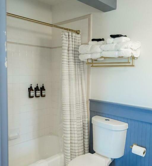 Студио Стандарт Кровать Кинг, Suite 11 Historic Art City Inn