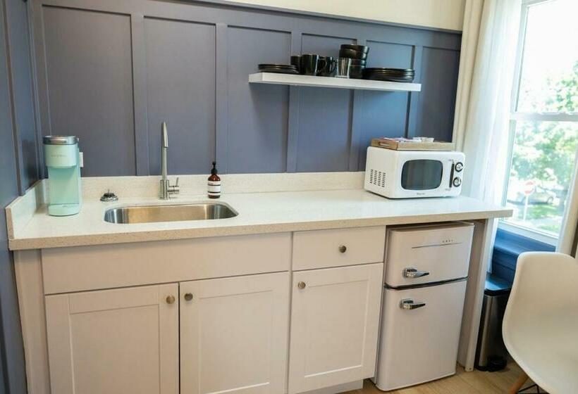 إستوديو قياسى سرير كينج, Suite 11 Historic Art City Inn