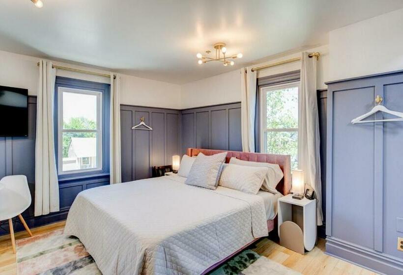 Студио Стандарт Кровать Кинг, Suite 11 Historic Art City Inn