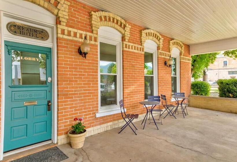 Люкс, Suite 3 Historic Art City Inn